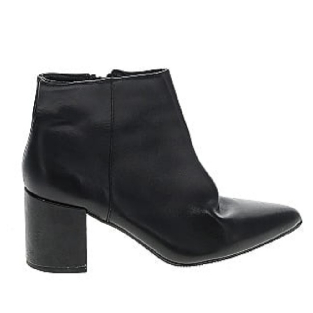 Women's Blondo waterproof Tasel ankle boots